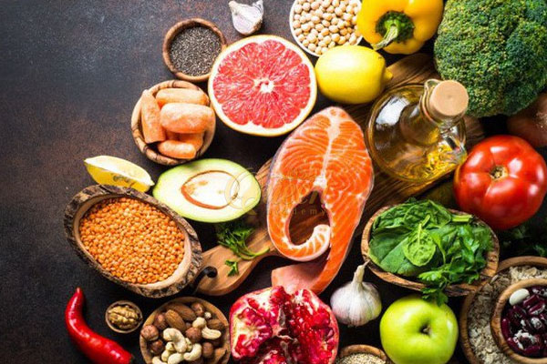 chế độ ăn uống hợp lý giúp giảm cân nhanh