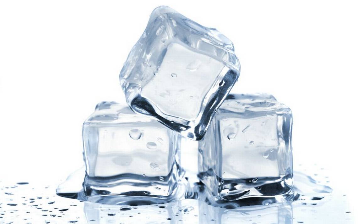 Bất ngờ với những công dụng làm đẹp với đá lạnh