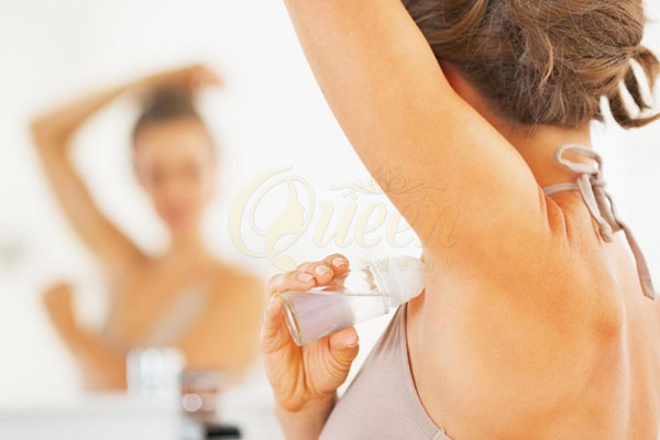 tuyệt đối không bôi lăn khử mùi lên mặt tránh gây ảnh hưởng da