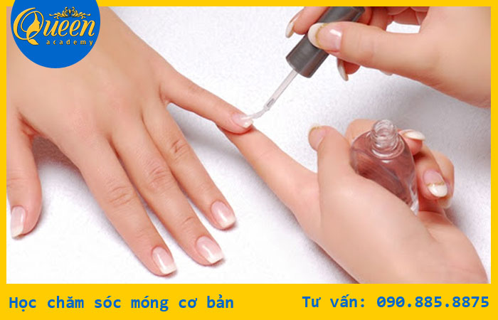 chi tiết về khóa học chăm sóc móng cơ bản miễn học phí cho học viên