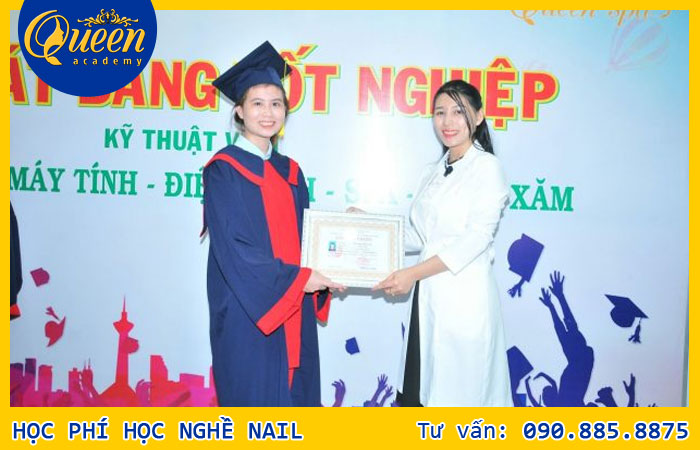 lễ tốt nghiệp của học viên