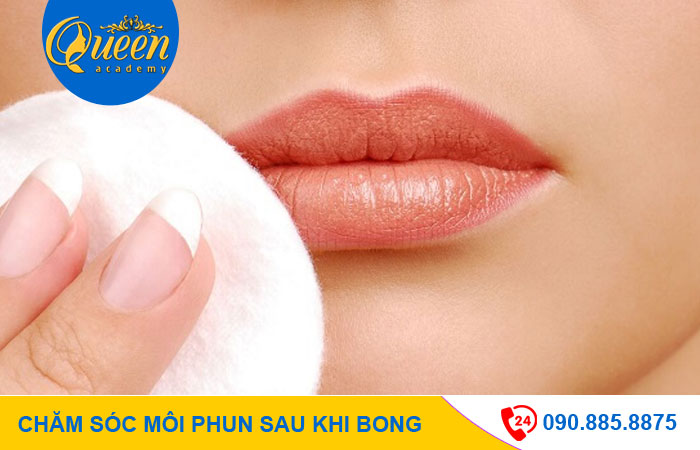 Vệ sinh môi sau khi bong đúng cách