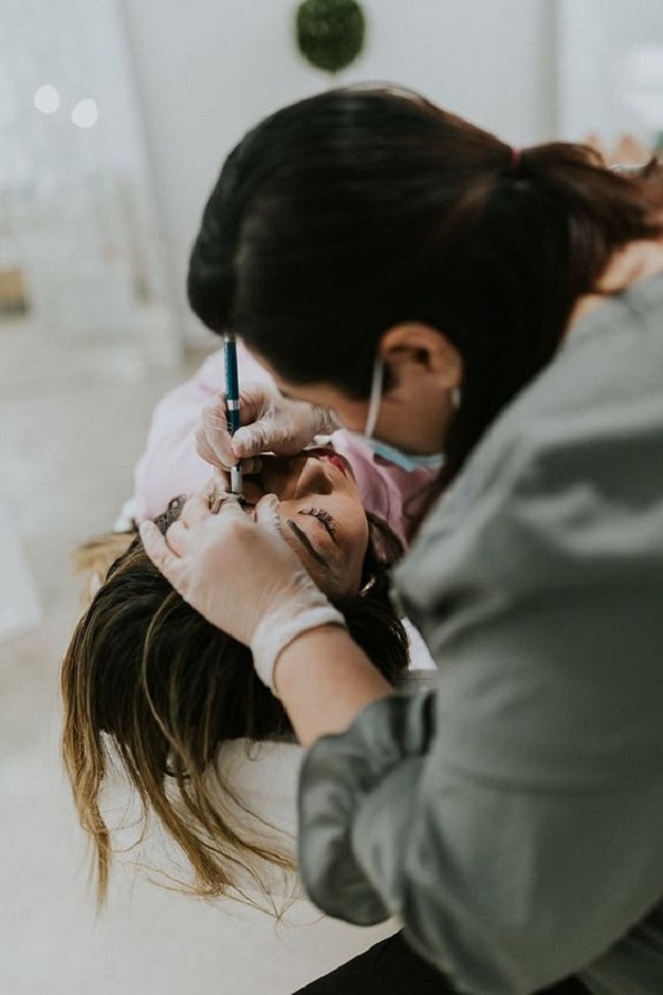 Cách chọn một trung tâm dạy nghề phun xăm thẩm mỹ chuyên nghiệp nhất TP.HCM