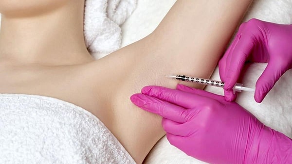 tiêm botox trị hôi nách