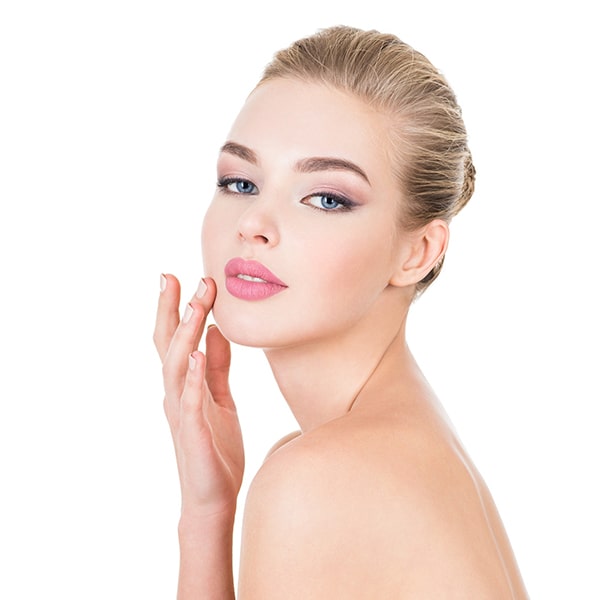 Tiêm filler môi có hại không?