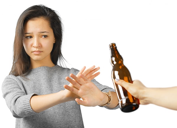 tiêm filler môi kiêng rượu bia