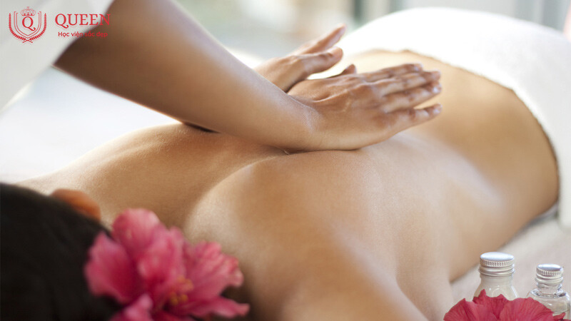 doi-tuong-phu-hop-de-hoc-nghe-massage-chuyen-nghiep
