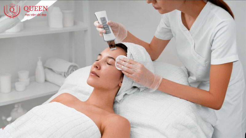 hoc-nghe-spa-cham-soc-da