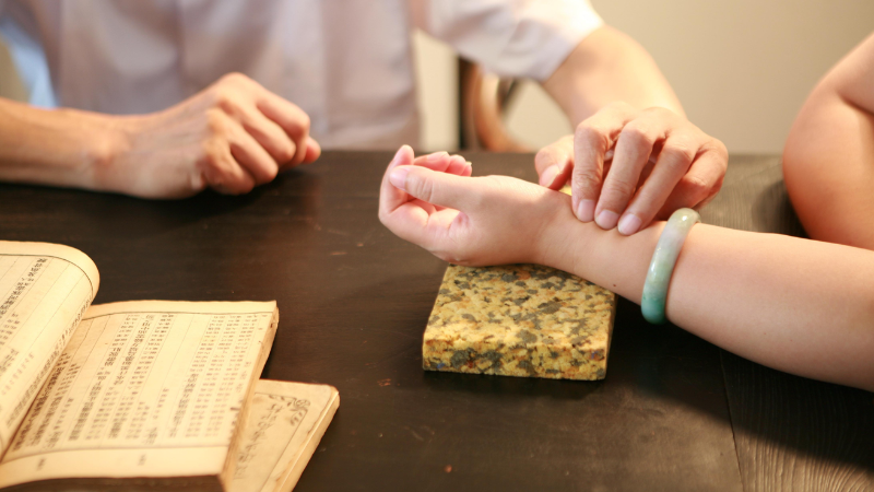 Nguyên lý chữa bệnh bằng đông y là gì?