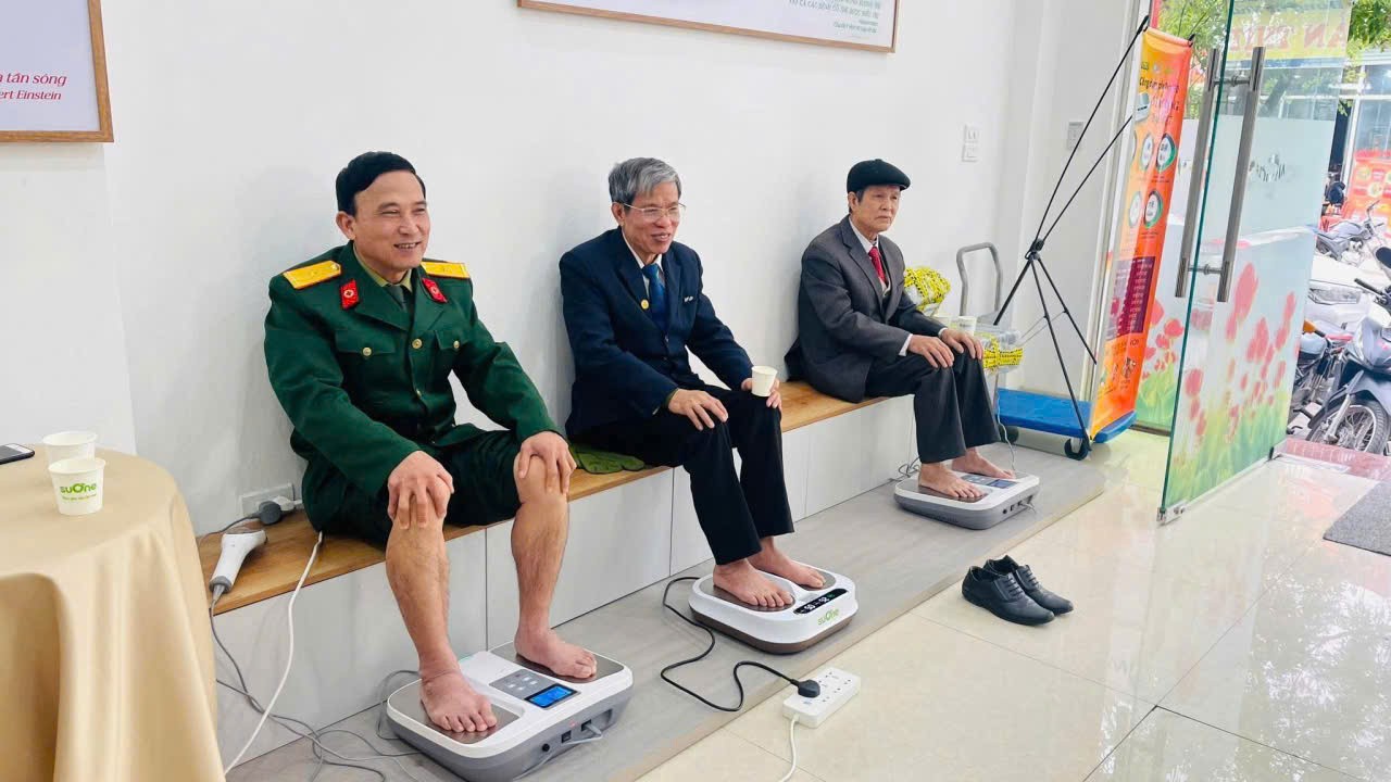 Hinh Anh Thuc Te Khach Hang (12)